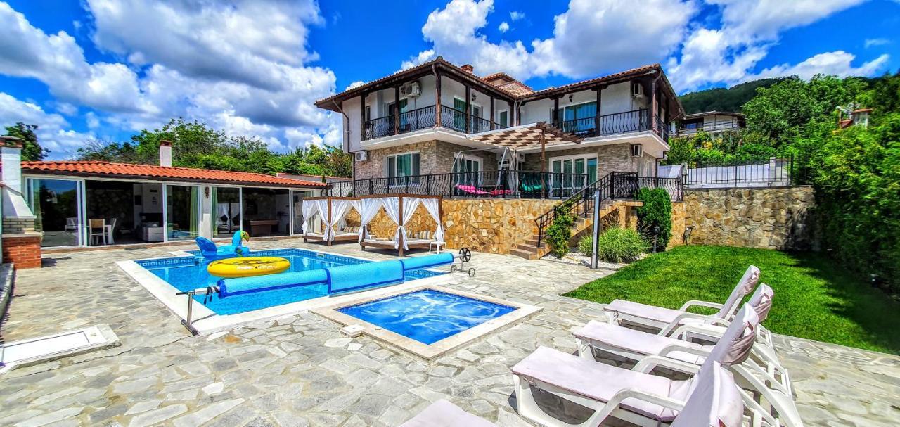 Boutique Villa Gioia Del Sole Balchik Luaran gambar